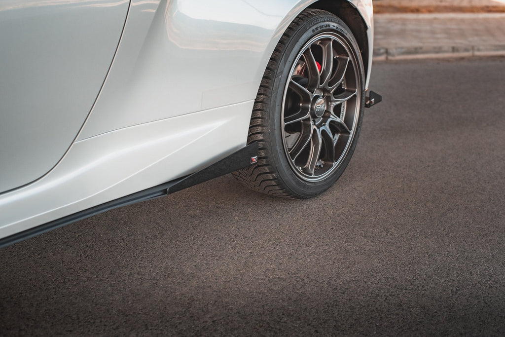 Taloneras Street Pro + Flaps Toyota GR Yaris MK4