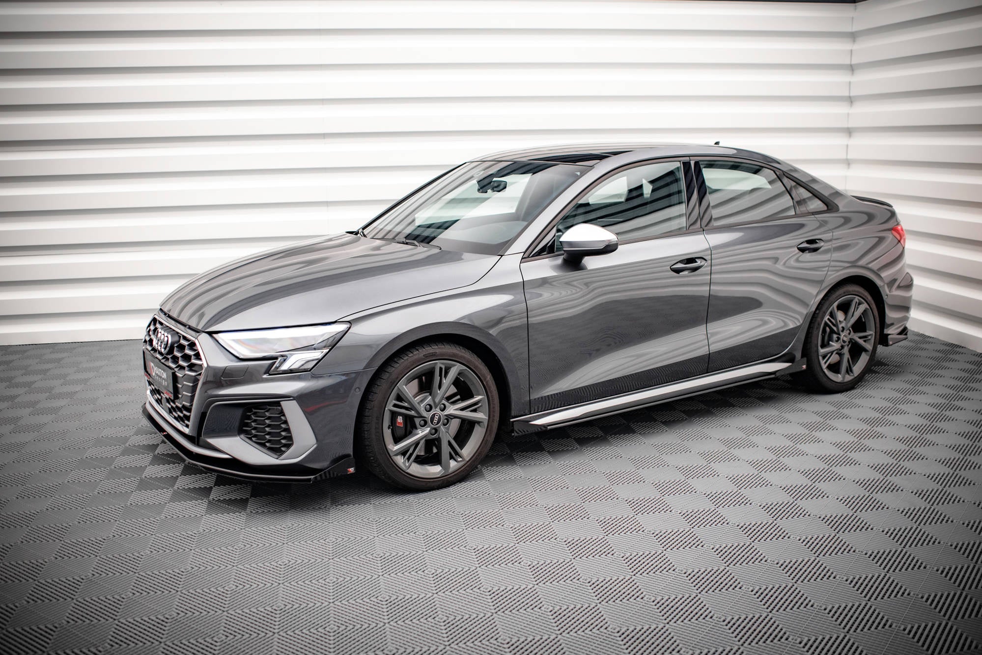 Taloneras Street Pro + Flaps V.1 Audi S3 / A3 S-Line 8Y / 8Y Facelift