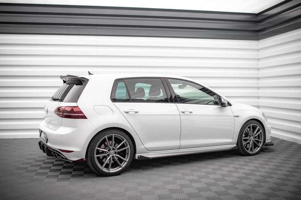 Taloneras Street Pro + Flaps Volkswagen Golf R Mk7