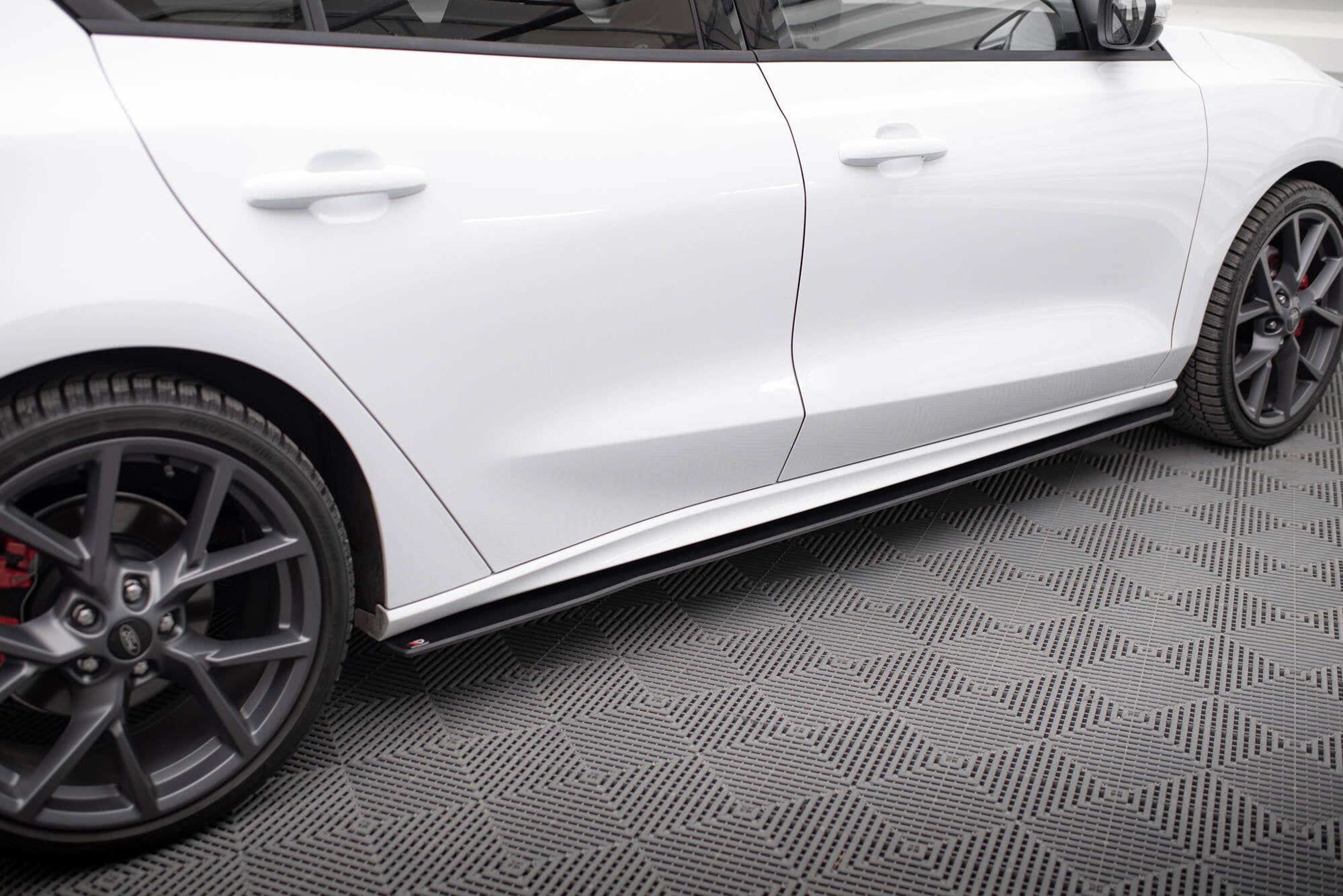 Taloneras Street Pro Ford Focus ST / ST-Line Mk4