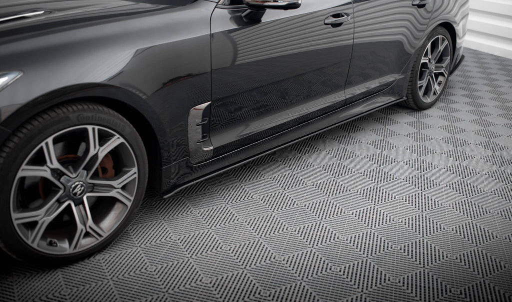 Taloneras Street Pro Kia Stinger GT / GT-Line / Standard Mk1