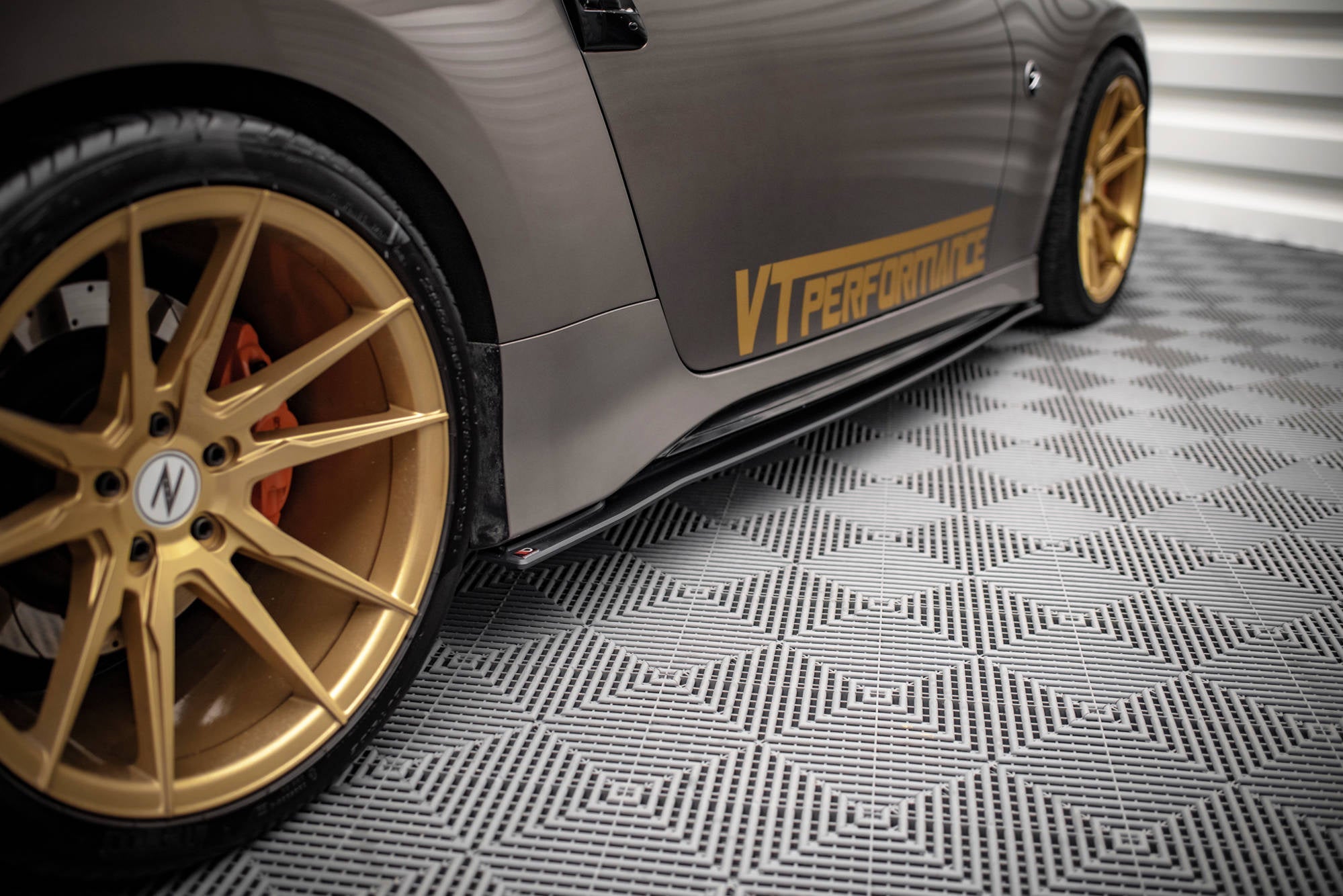 Taloneras Street Pro Nissan 370Z Nismo Facelift