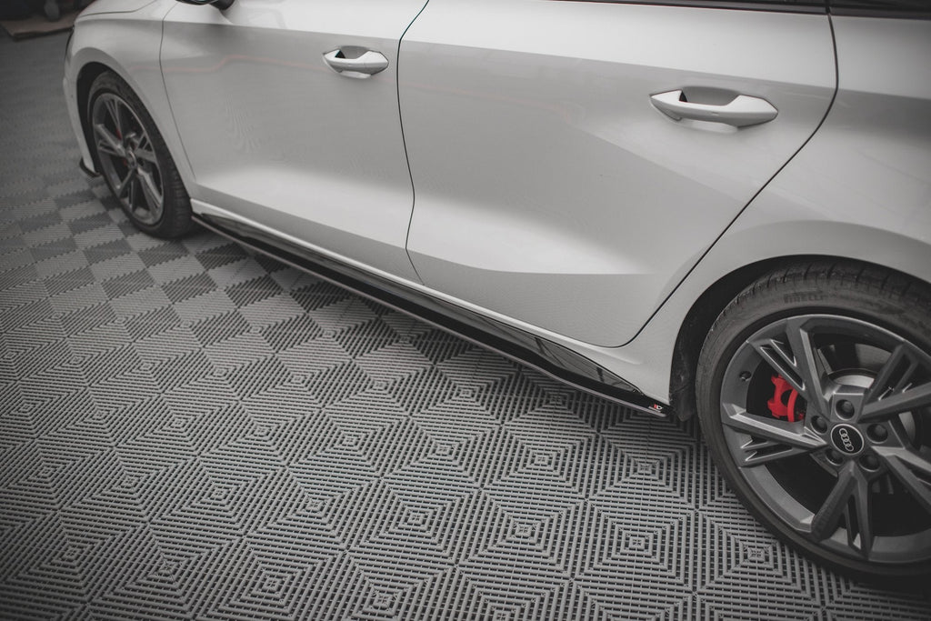 Taloneras Street Pro V.1 Audi S3 / A3 S-Line 8Y / 8Y Facelift