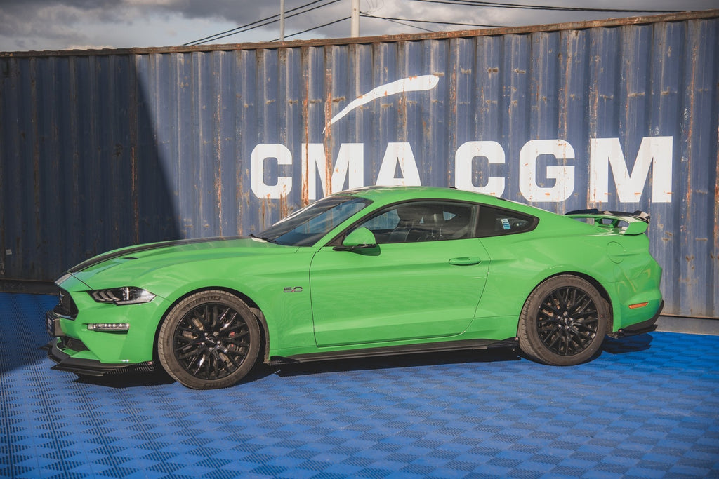Street Pro V.1 Side Skirts + Flaps Ford Mustang GT Mk6 Facelift