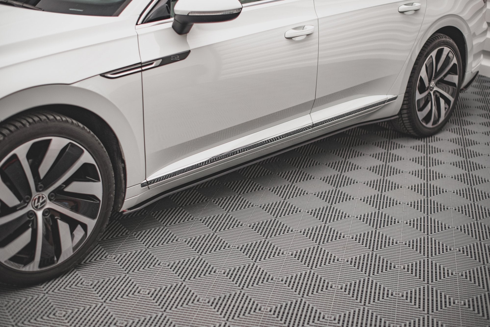 Taloneras Street Pro V.1 Volkswagen Arteon R / R-Line Berlina / Sedán / Shooting Brake Mk1 Facelift