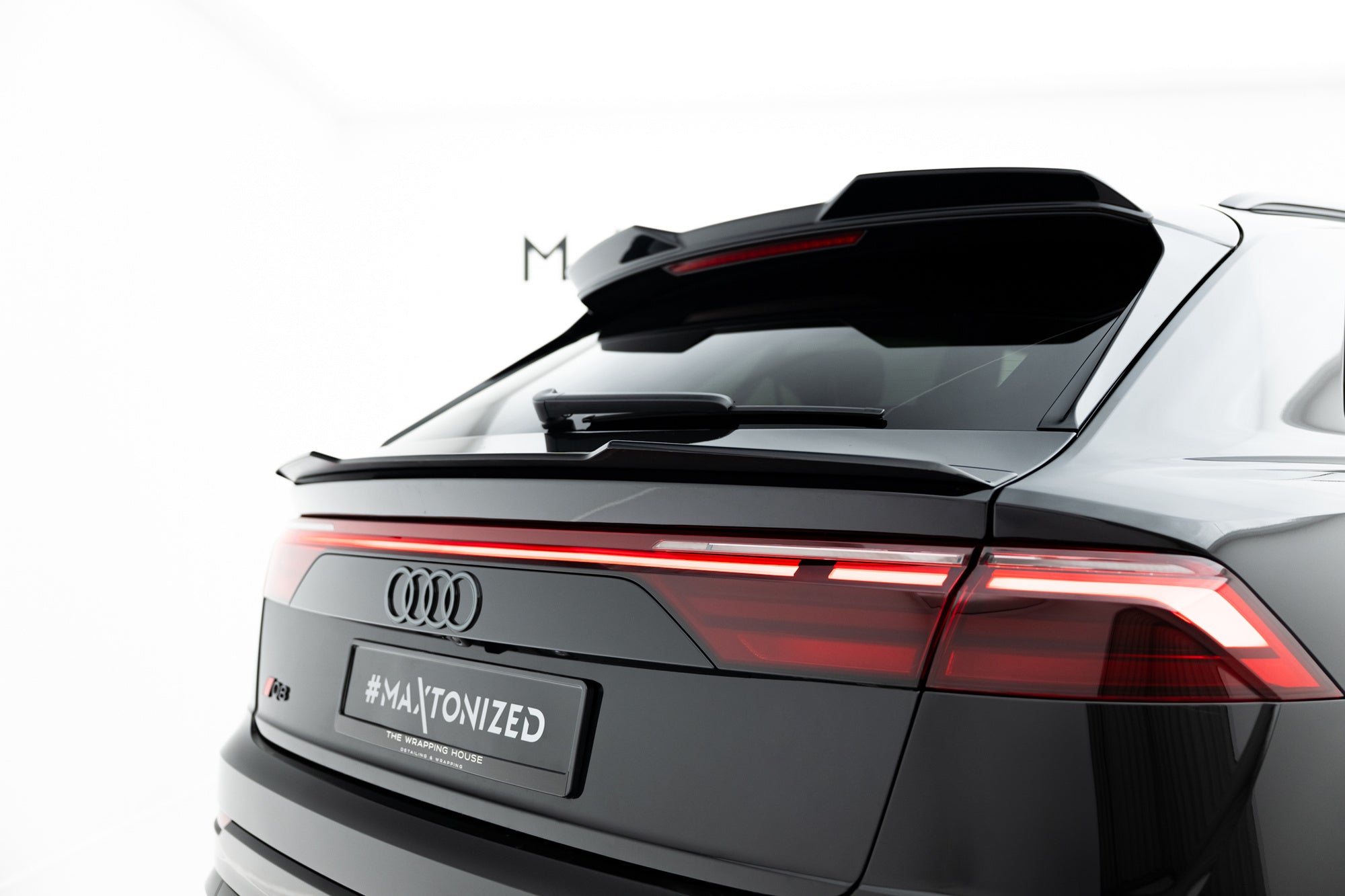 Inferiores Extensión Spoilera Audi RS Q8 Mk1