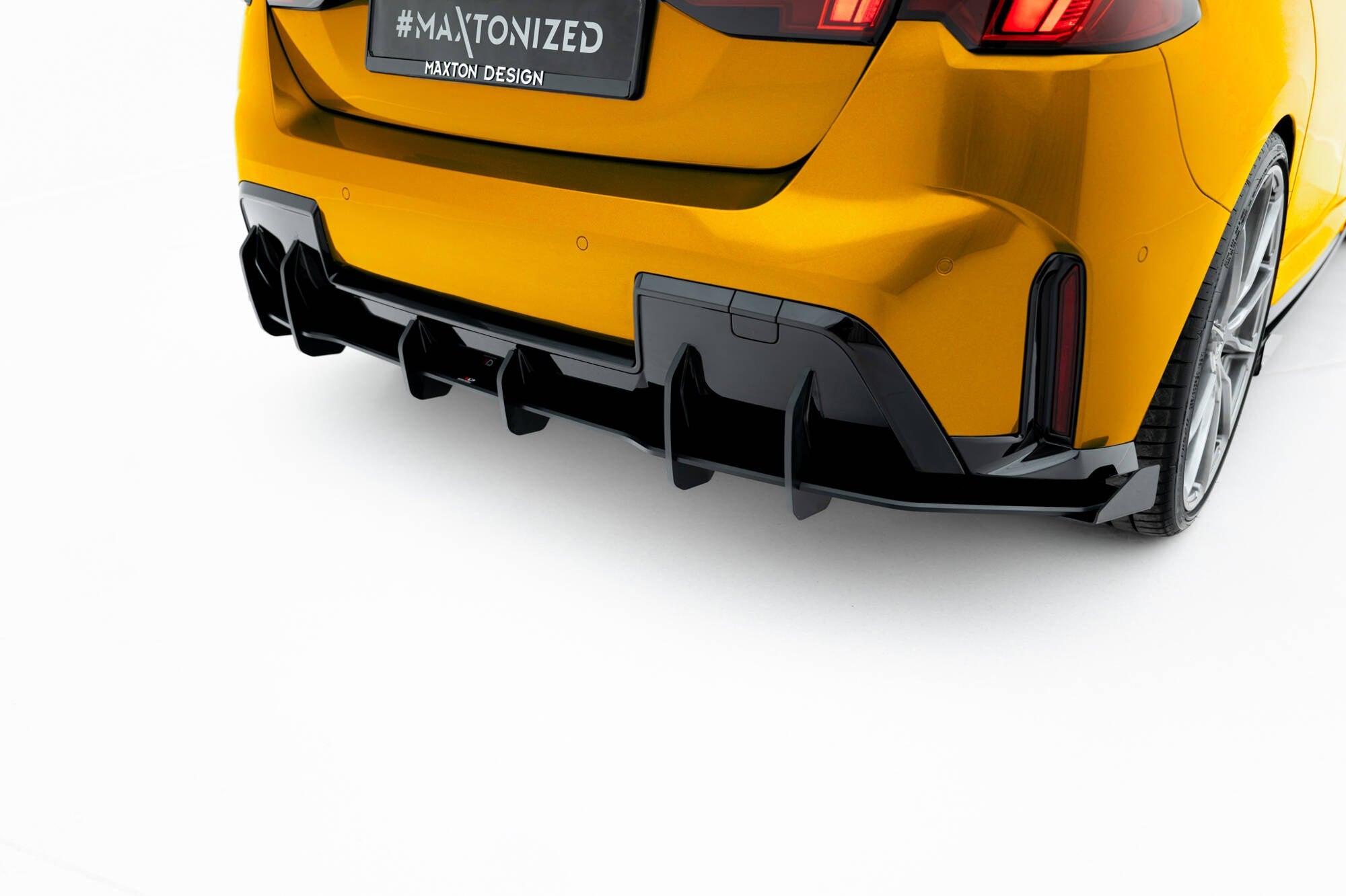 Difusor Street Pro + flaps BMW Serie 1 M-Pack F70