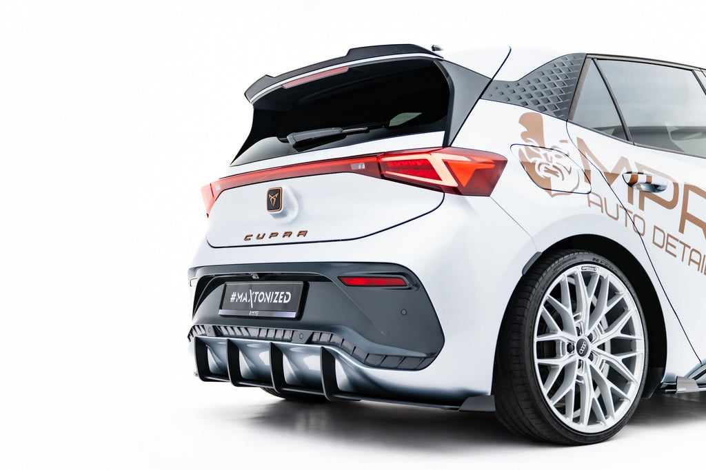 Difusor Street Pro + flaps Cupra Born Mk1