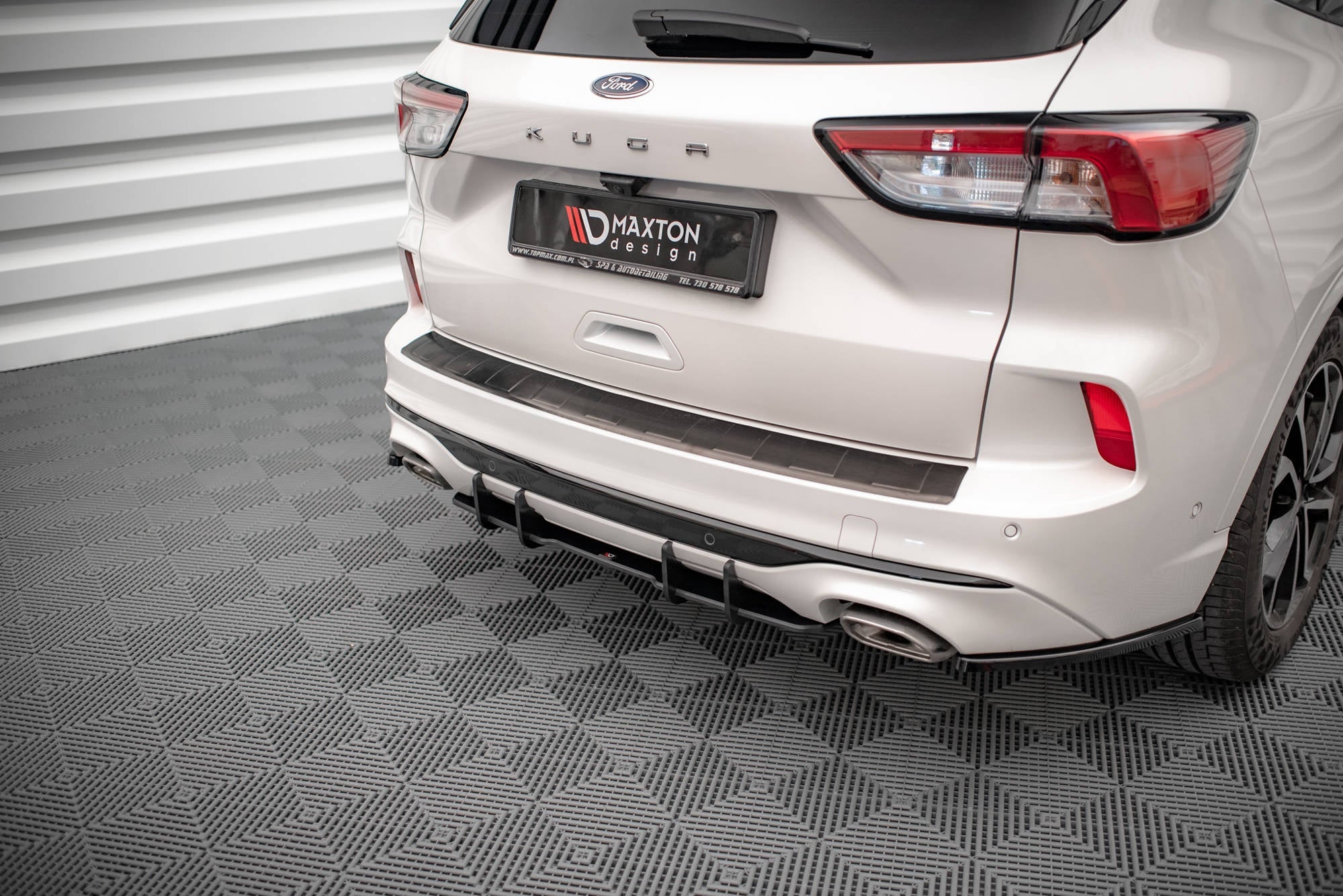 Difusor Street Pro Ford Kuga ST-Line Mk3