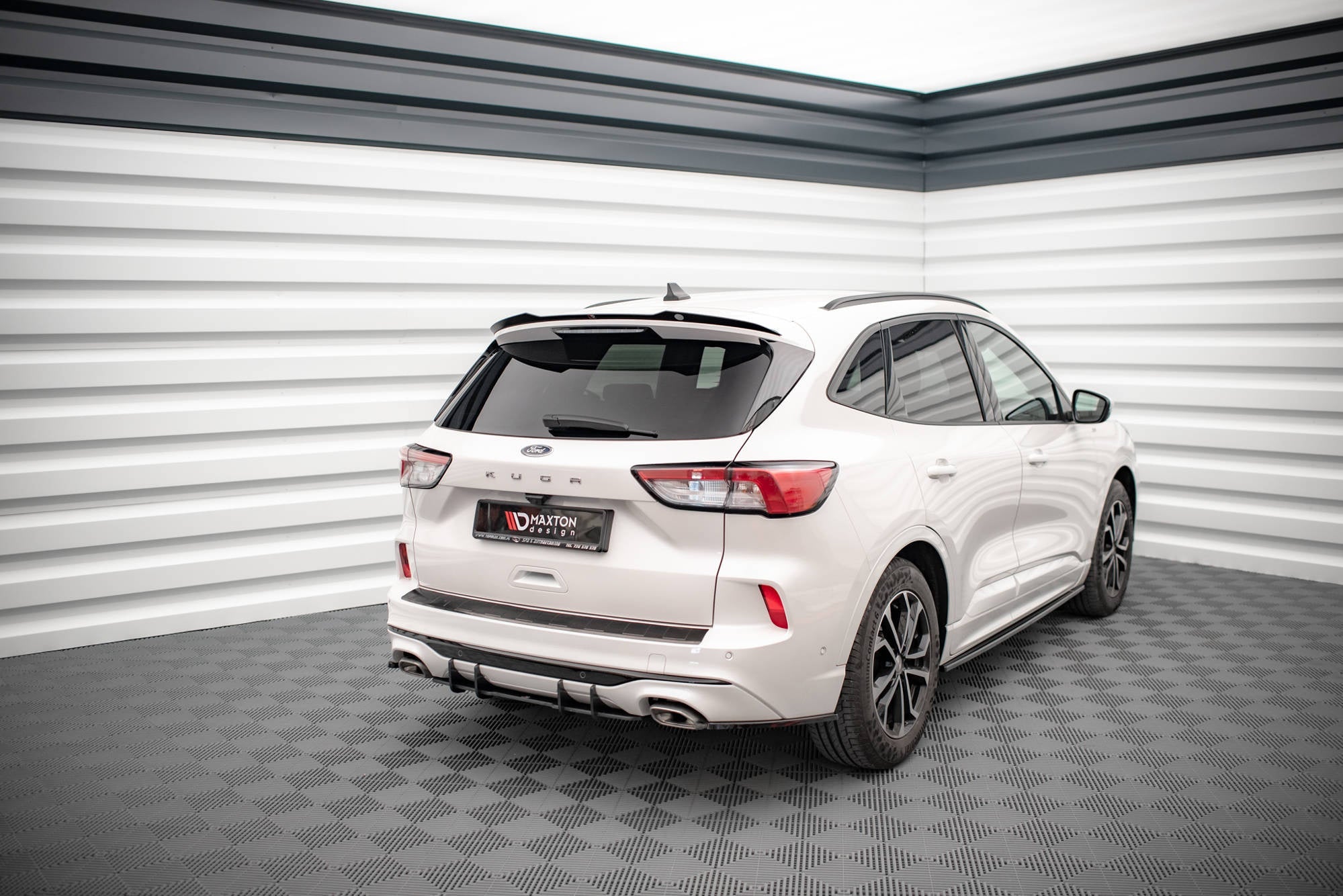 Difusor Street Pro Ford Kuga ST-Line Mk3