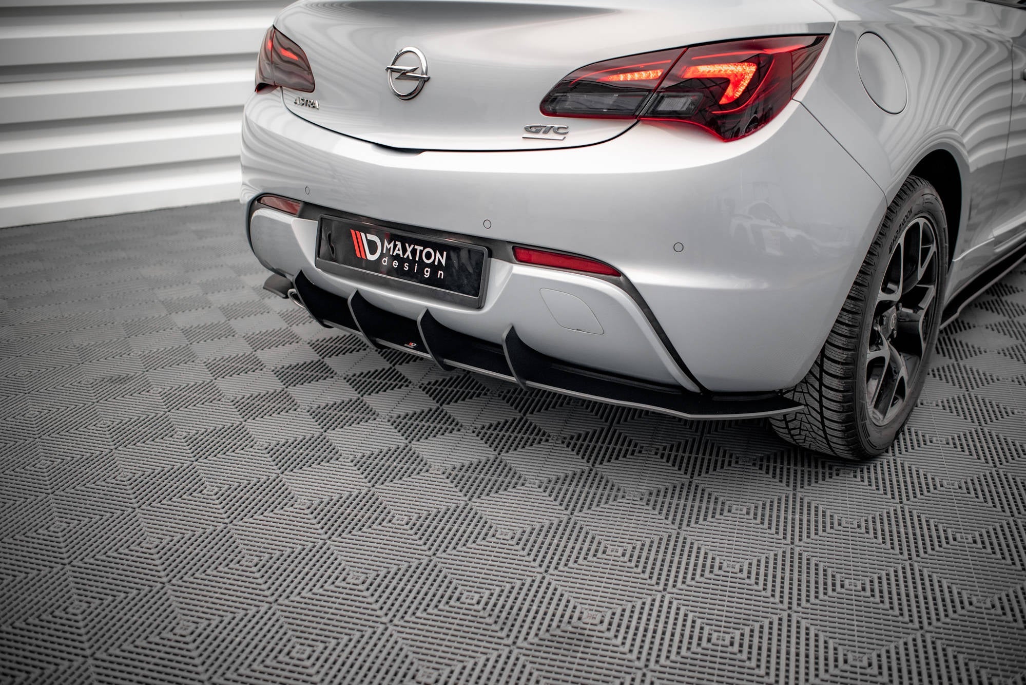 Difusor Street Pro Opel Astra GTC OPC Line J