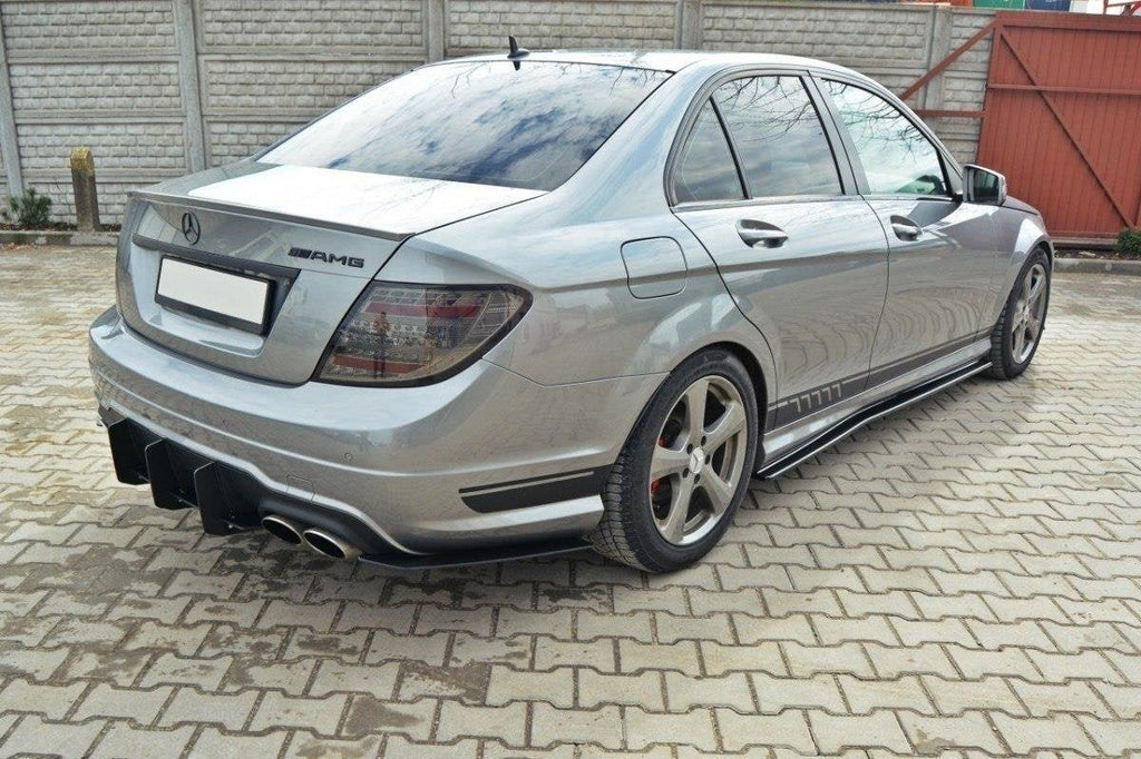 Difusor trasero y splitters laterales traseros Mercedes-Benz Clase C Berlina / Sedán / Familiar AMG-Line W204 / S204