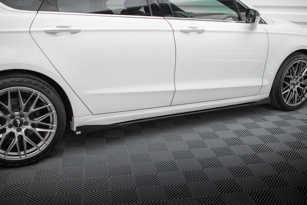 Flaps laterales Ford Mondeo Sport Mk5 Facelift / Fusion Sport Mk2 Facelift