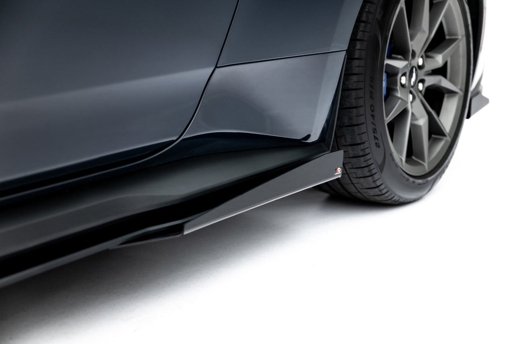 Ford Mustang Dark Horse Mk7 Side Flaps
