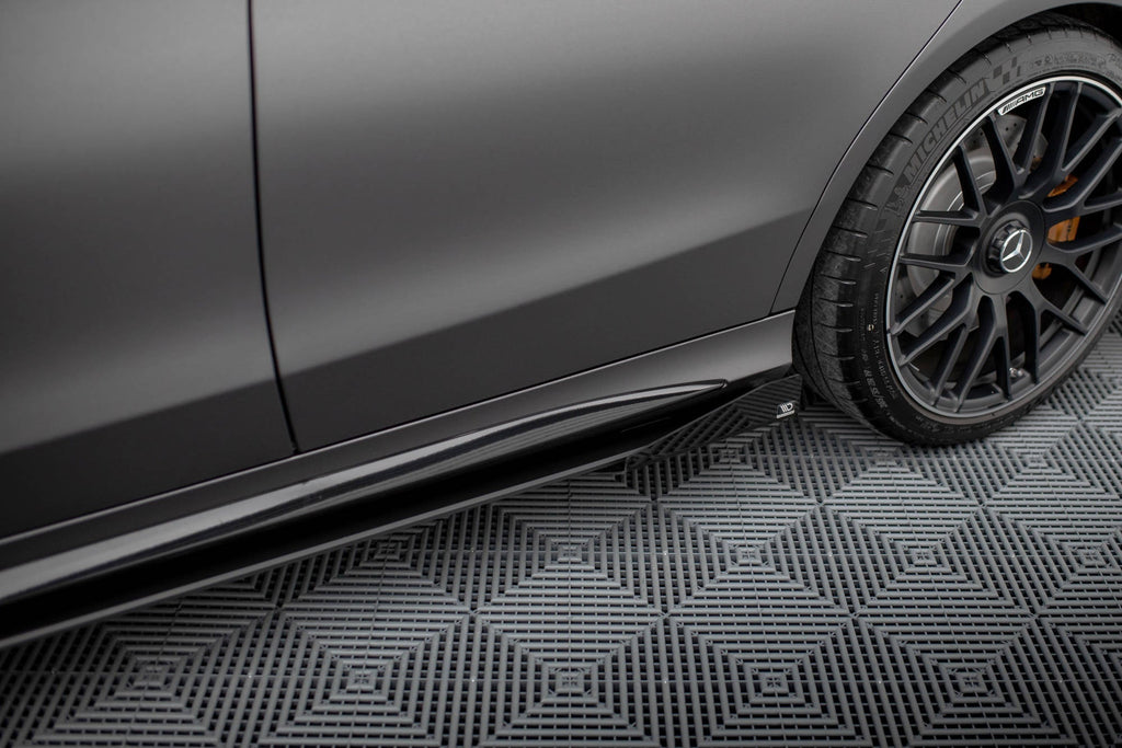 Flaps laterales Mercedes-AMG C63 Berlina / Sedán / Familiar W205 Facelift