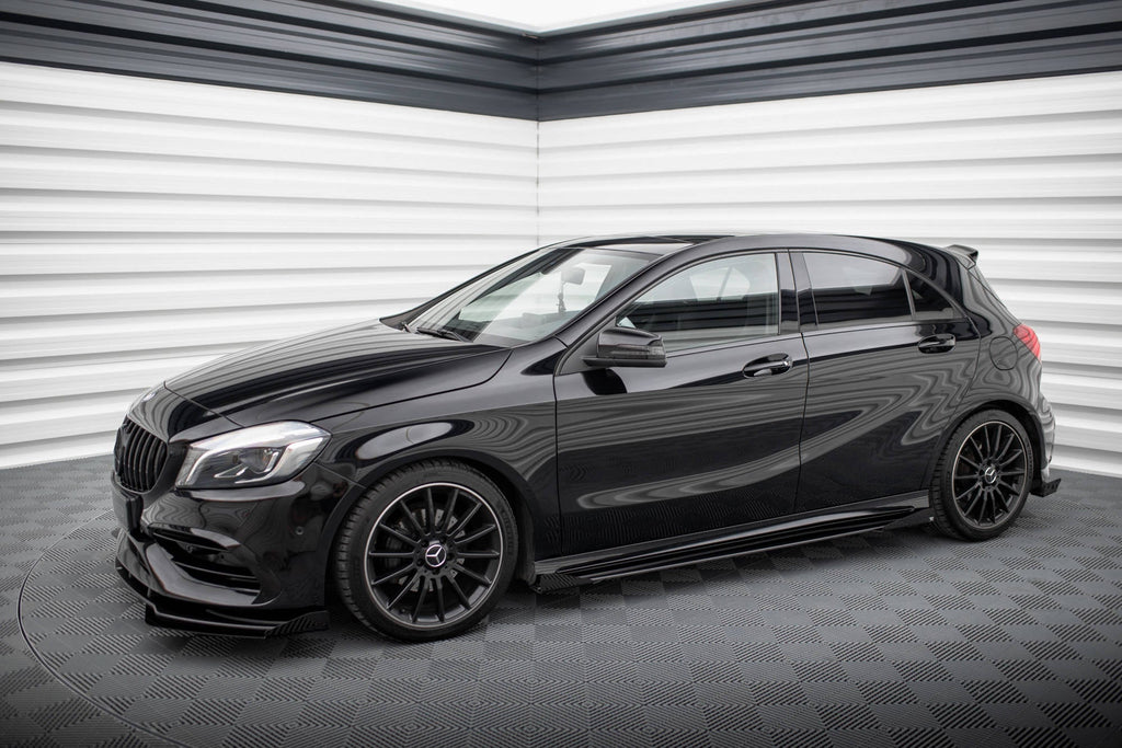 Flaps laterales Mercedes-Benz Clase A AMG-Line W176 Facelift