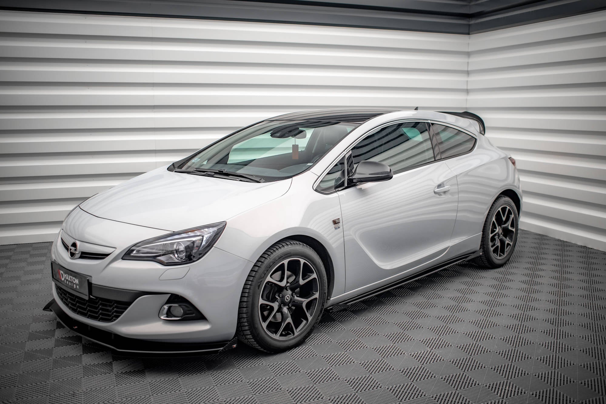 Flaps laterales Opel Astra GTC OPC-Line J