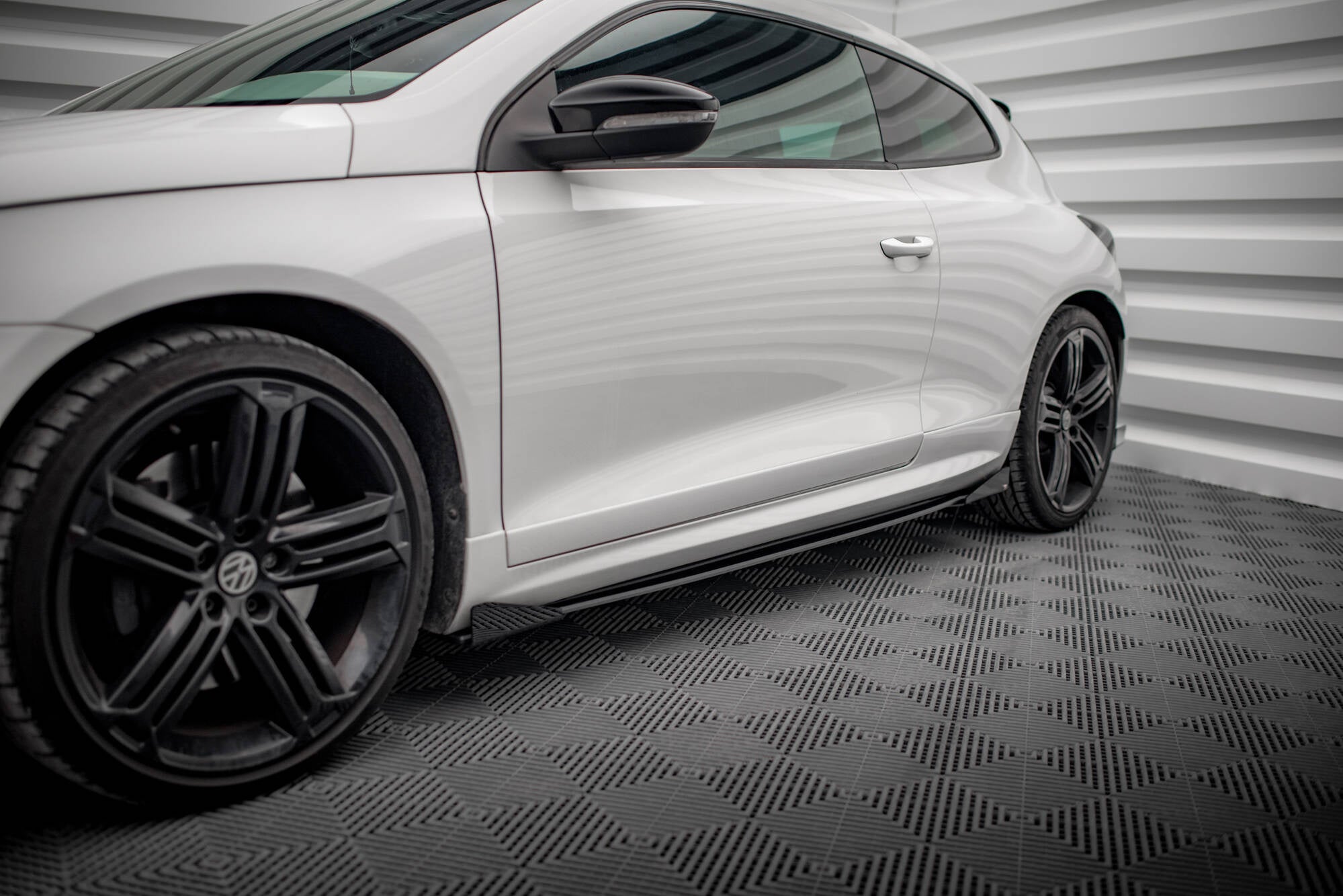 Flaps laterales Volkswagen Scirocco R Mk3