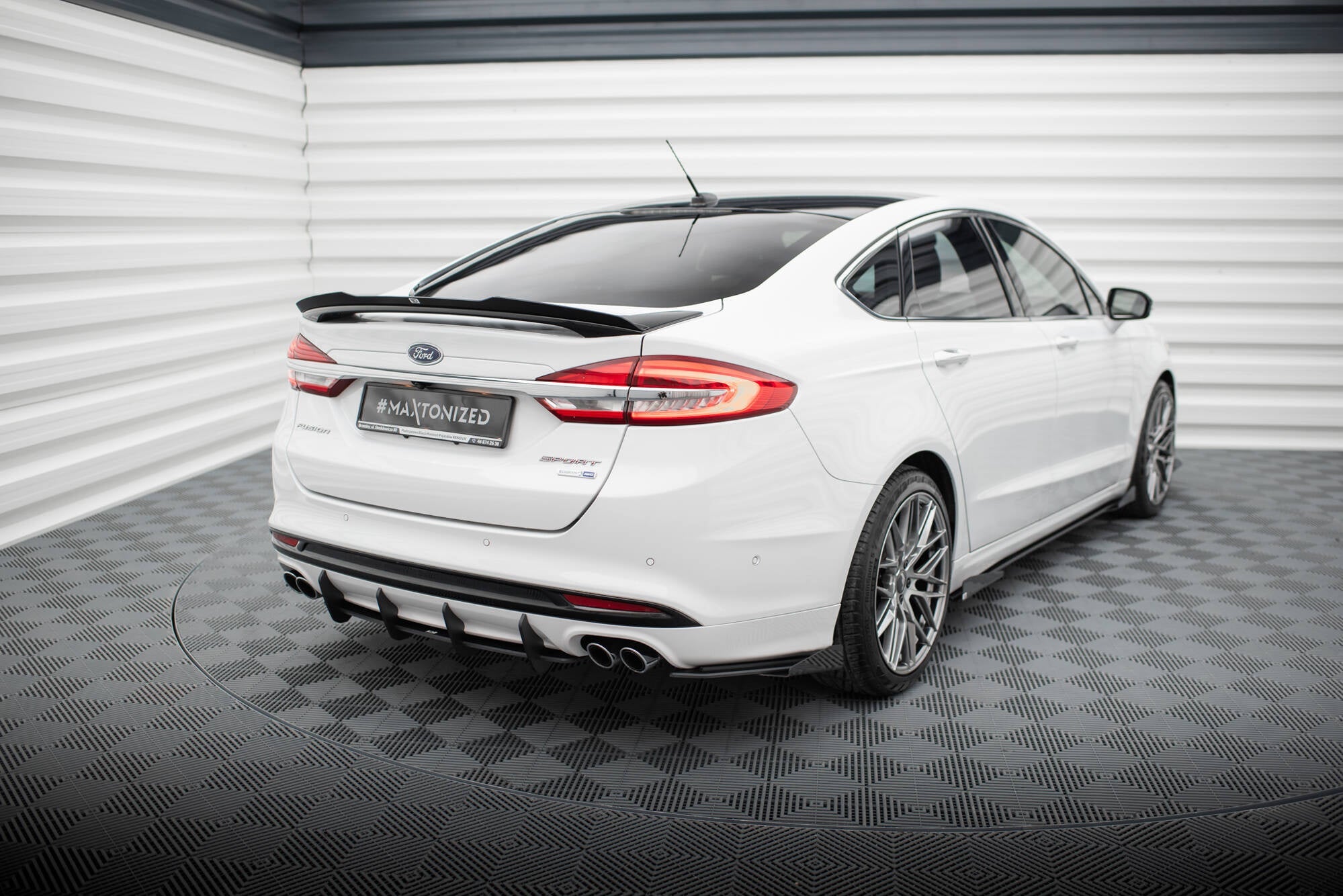 Flaps laterales traseros Ford Mondeo Sport Mk5 Facelift / Fusion Sport Mk2 Facelift