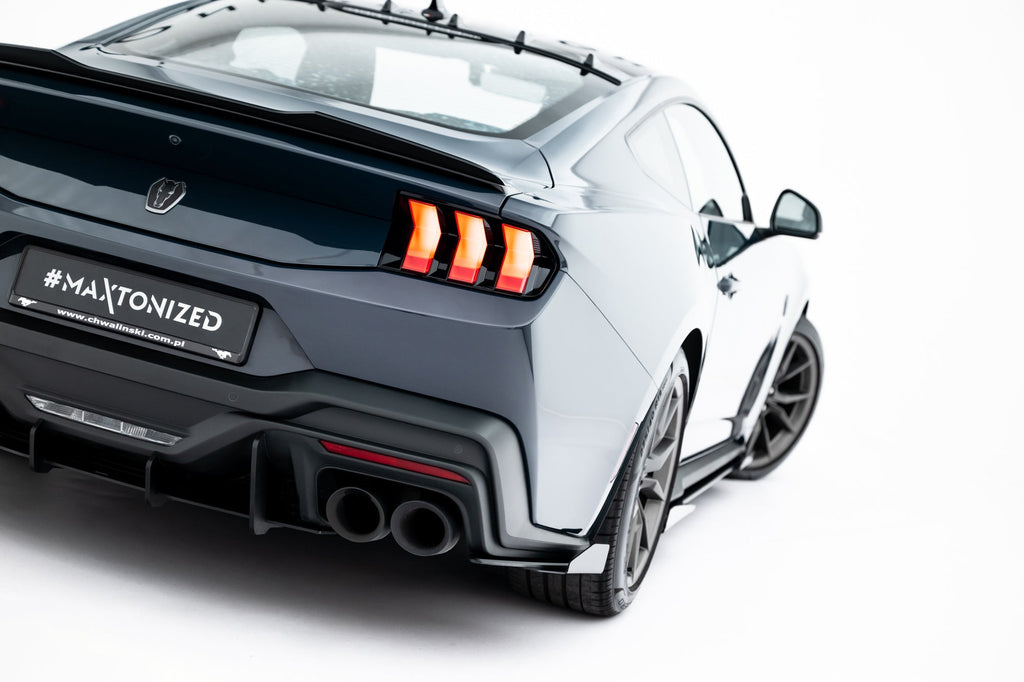 Flaps laterales traseros Ford Mustang Dark Horse Mk7