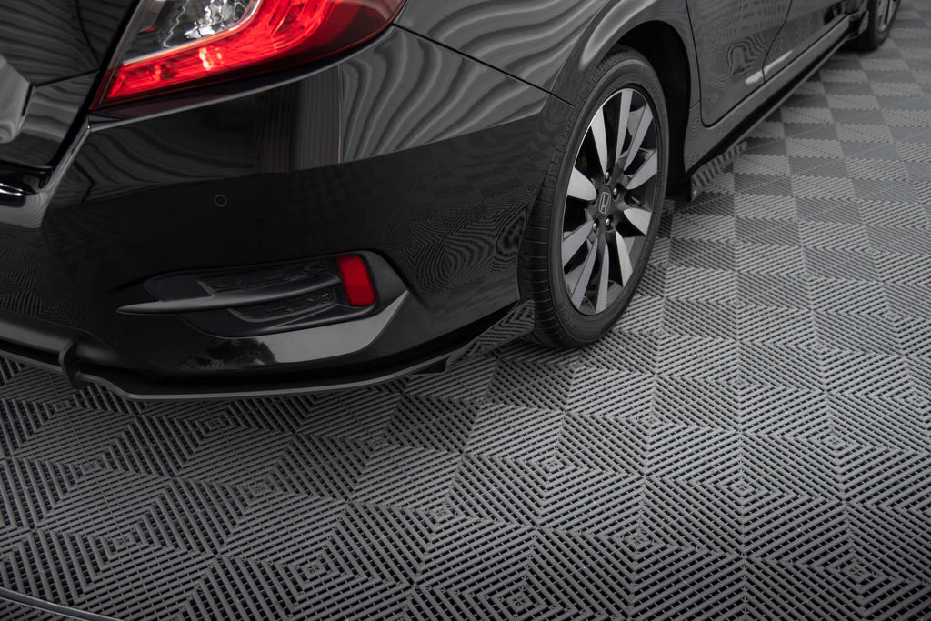 Flaps laterales traseros Honda Civic Mk10
