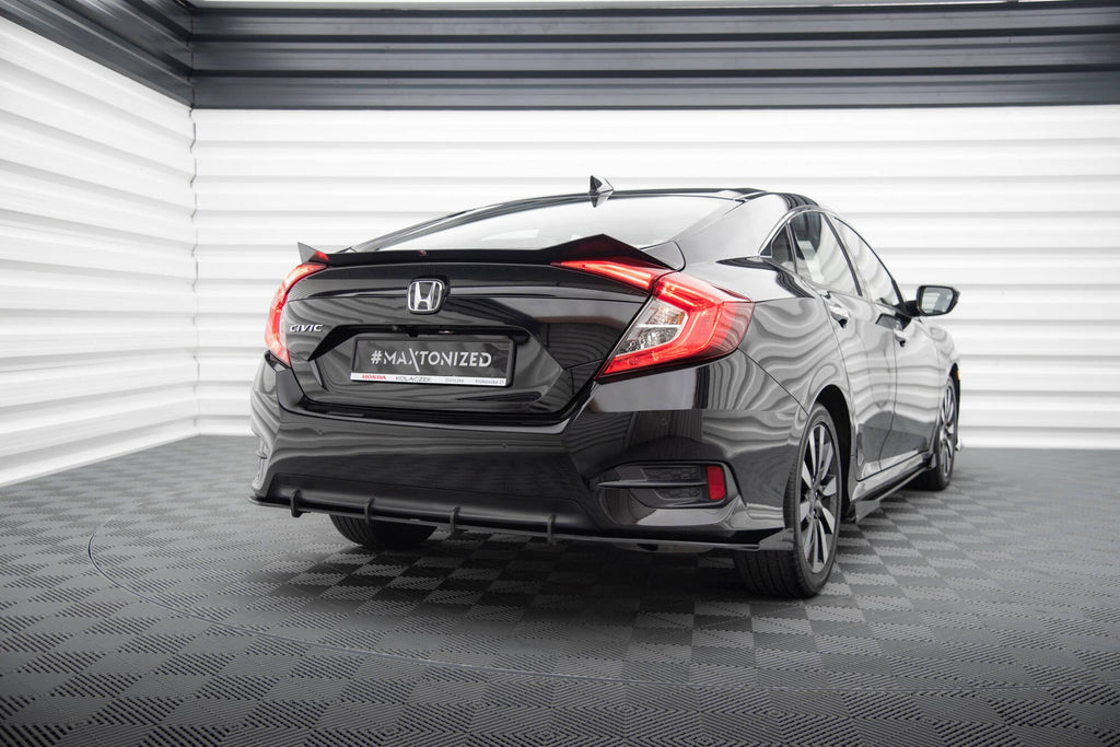 Flaps laterales traseros Honda Civic Mk10