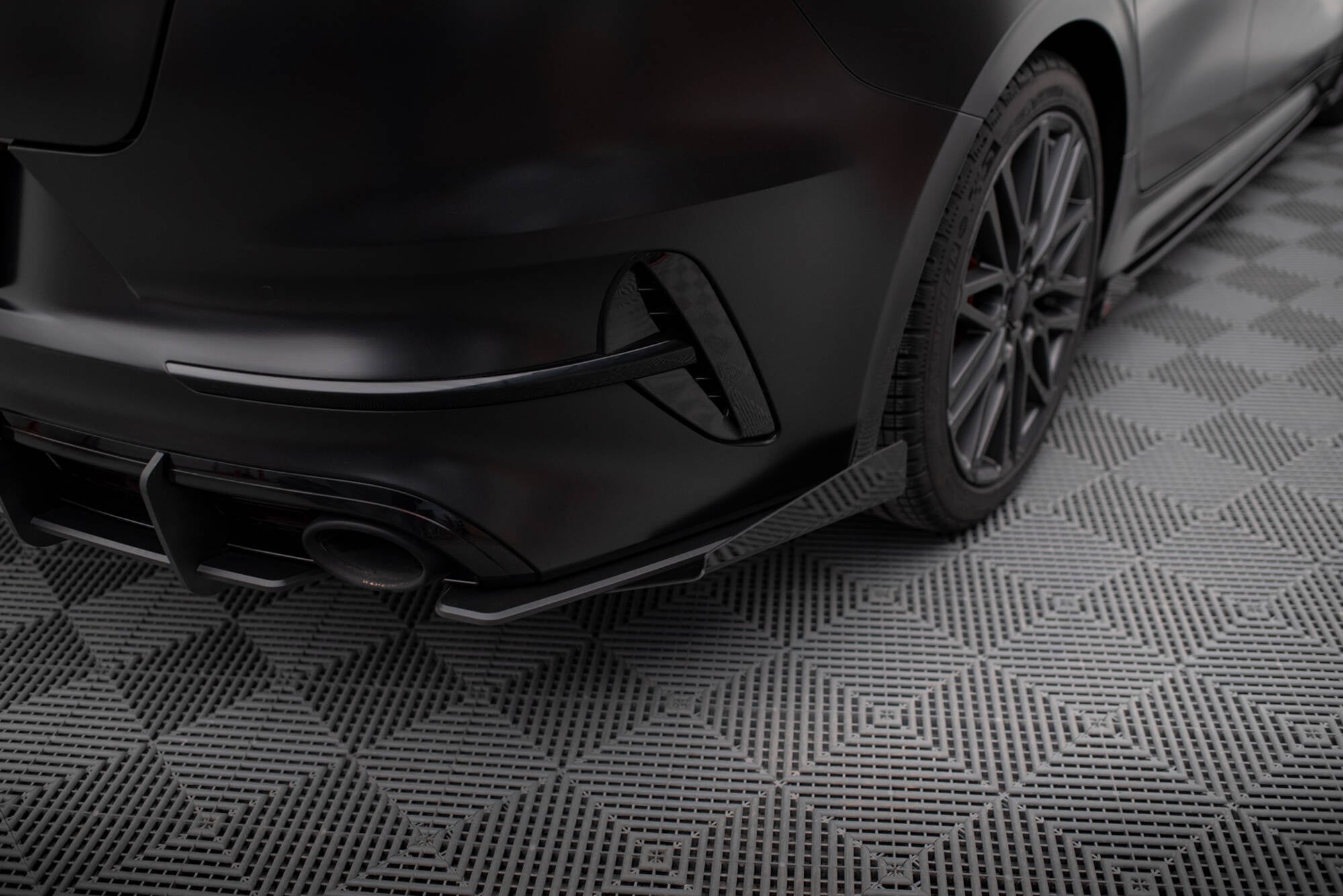 Flaps laterales traseros Kia Proceed GT Mk1 Facelift