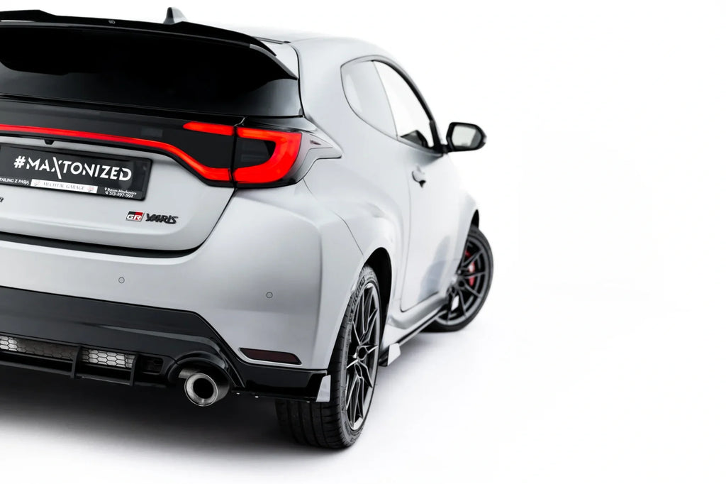 Flaps laterales traseros Toyota GR Yaris Mk4 Facelift
