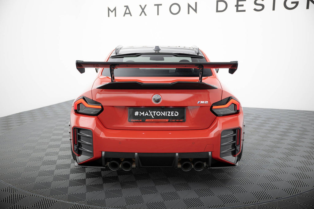 Carbon spoiler with internal supports BMW M2 G87
