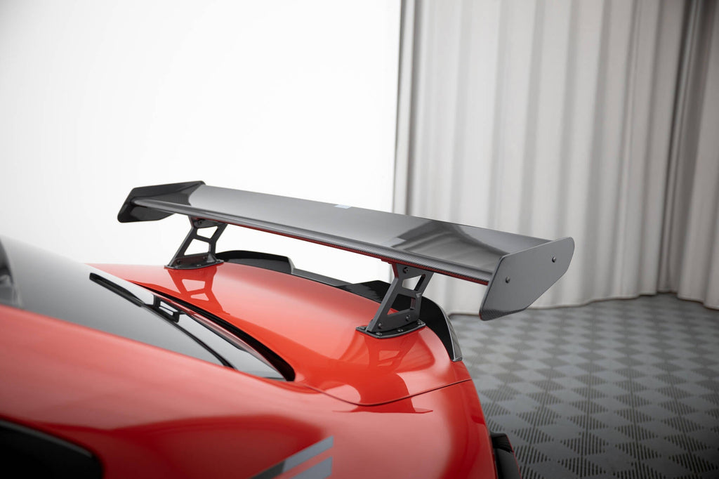 Carbon spoiler with internal supports BMW M2 G87