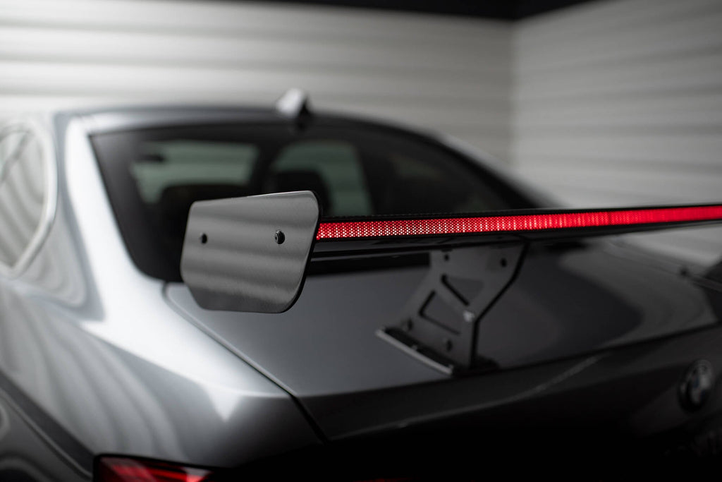 Spoiler de carbono con soportes internos + LED BMW Serie 3 / M3 Coupé E92