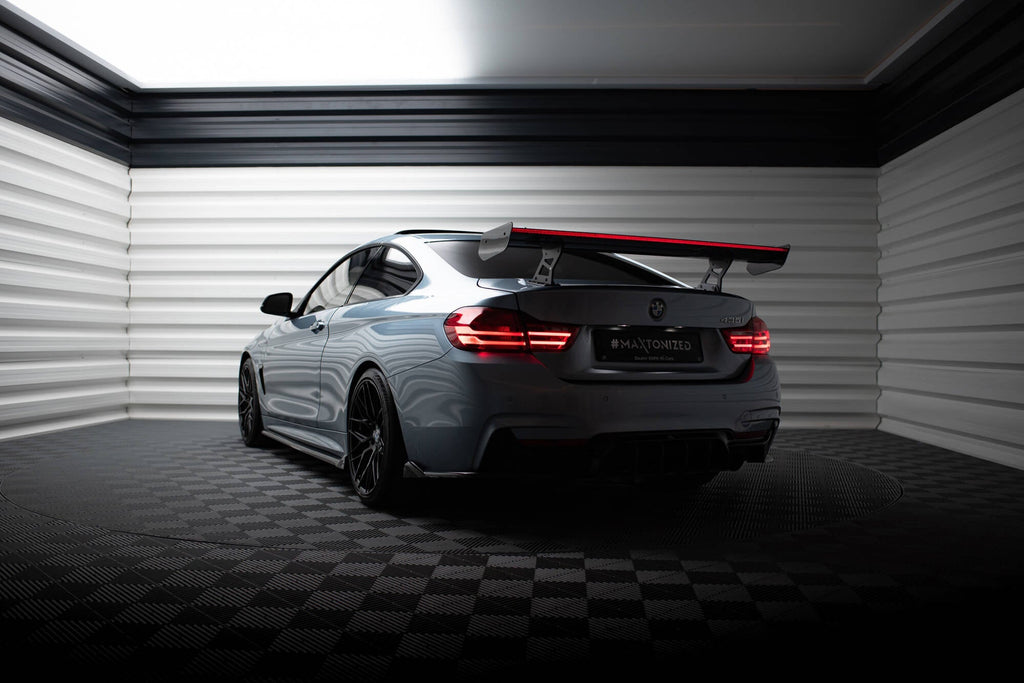 Spoiler de carbono con soportes internos + LED BMW Serie 4 F32 / F32 M-Pack Coupé