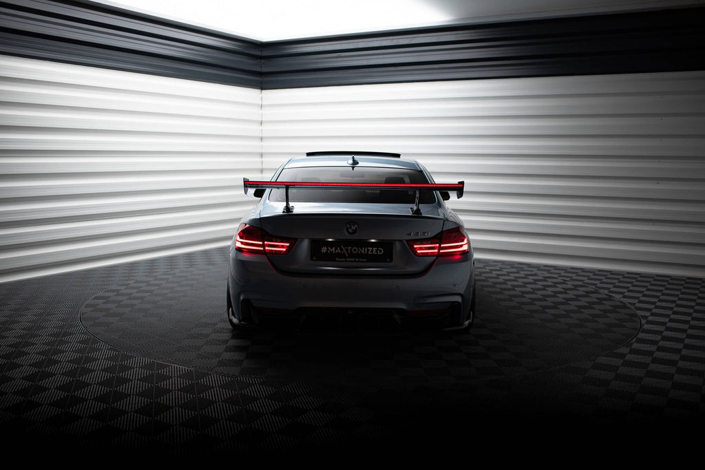 Spoiler de carbono con soportes internos + LED BMW Serie 4 F32 / F32 M-Pack Coupé