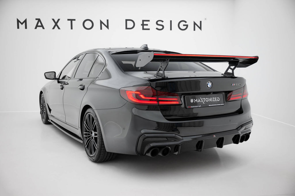Spoiler de carbono con soportes internos + LED BMW Serie 5 / M5 Berlina / Sedán G30 / F90