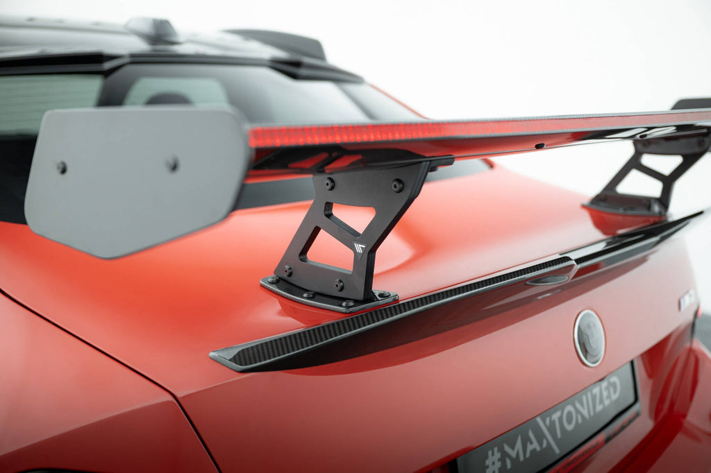 Carbon spoiler with internal mounts + LED BMW M2 G87