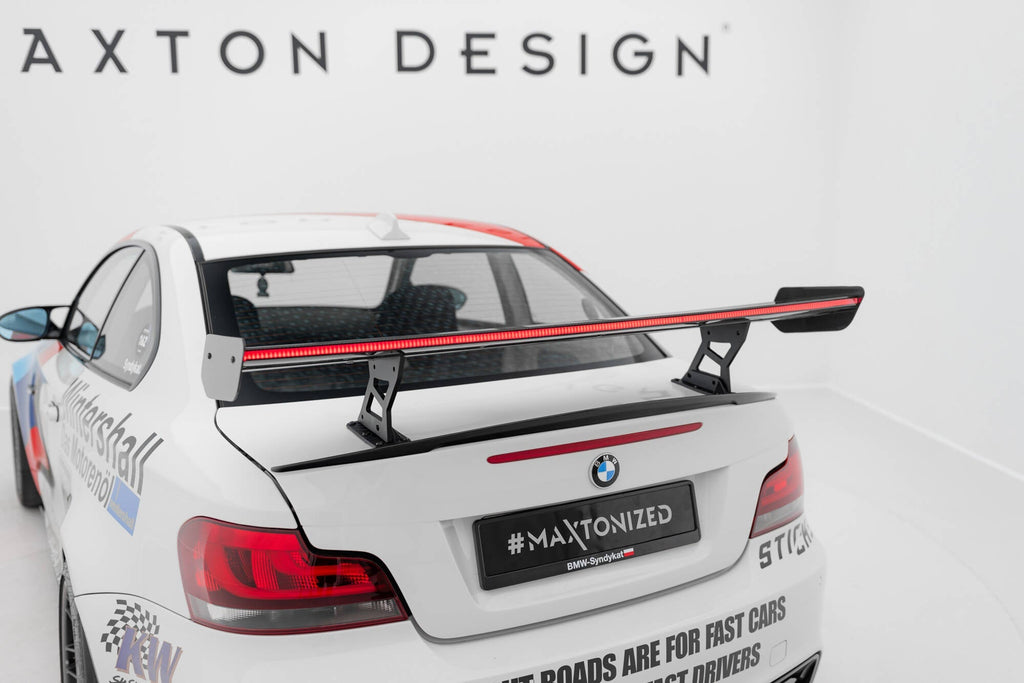 Spoiler de carbono con soportes internos V.2 + LED BMW Serie 1 M E82