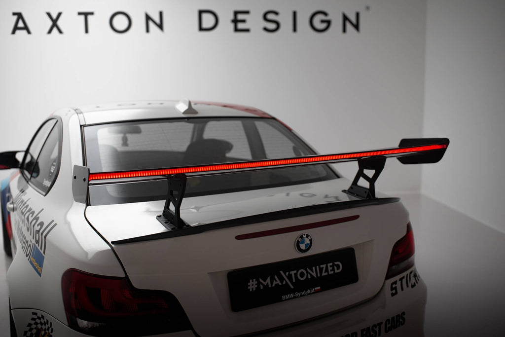 Spoiler de carbono con soportes internos V.2 + LED BMW Serie 1 M E82