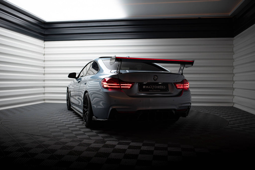 Spoiler de carbono con soportes externos + LED BMW Serie 4 F32 / F32 M-Pack Coupé