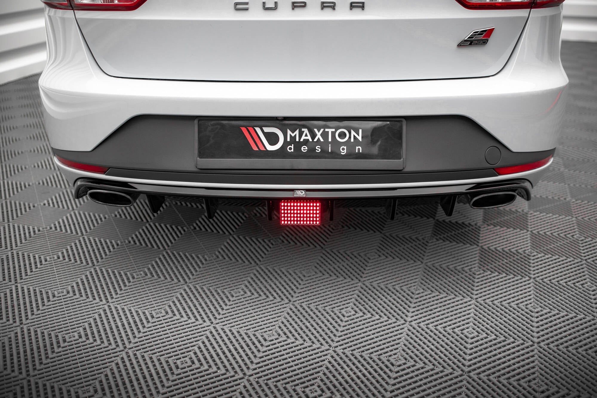 Ledowe luz Stop Seat Leon Cupra Sportstourer Mk3