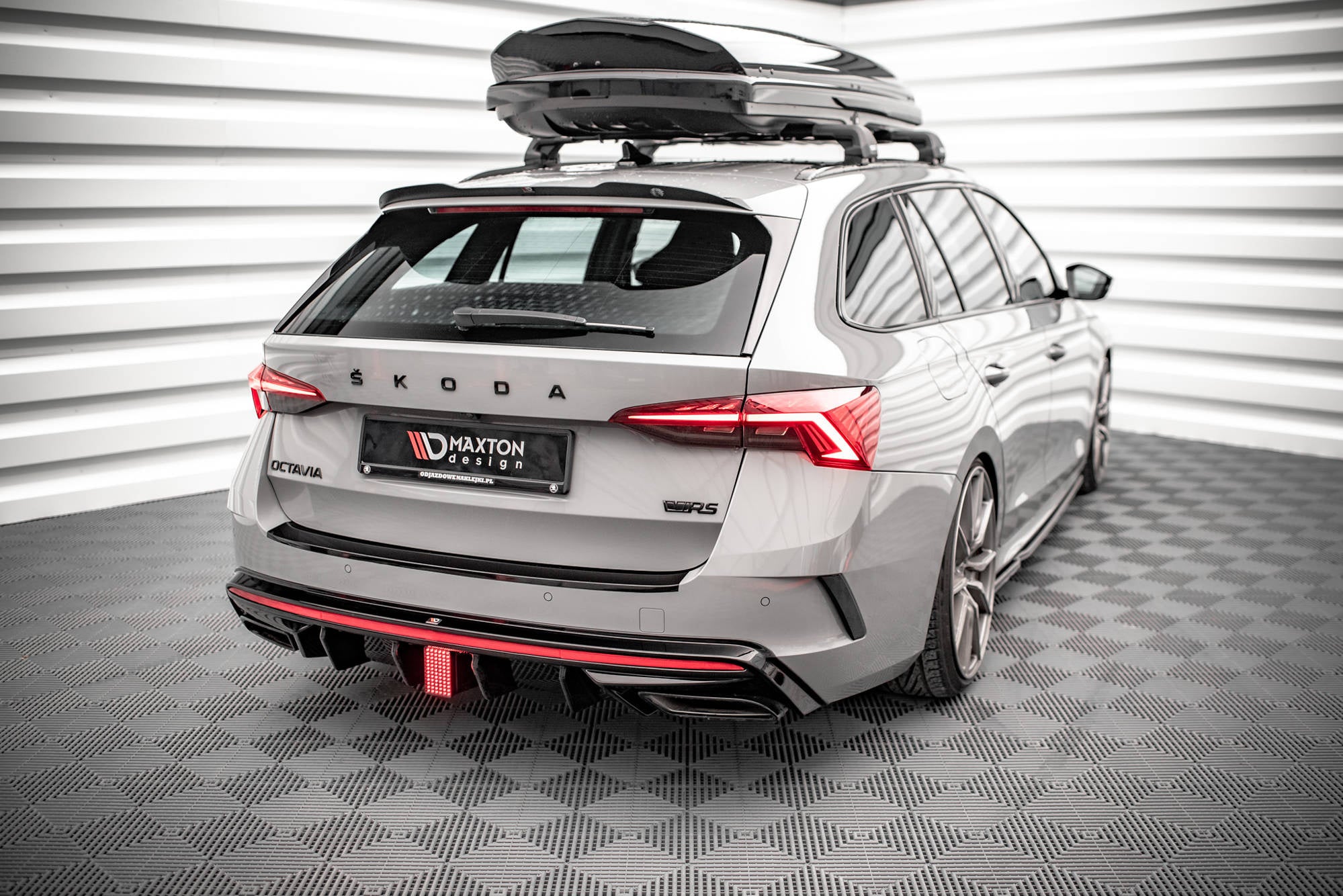 Ledowe luz Stop Skoda Octavia RS Mk4