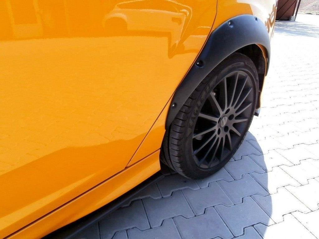 Nadkoli fender flares Ford Focus ST Mk3