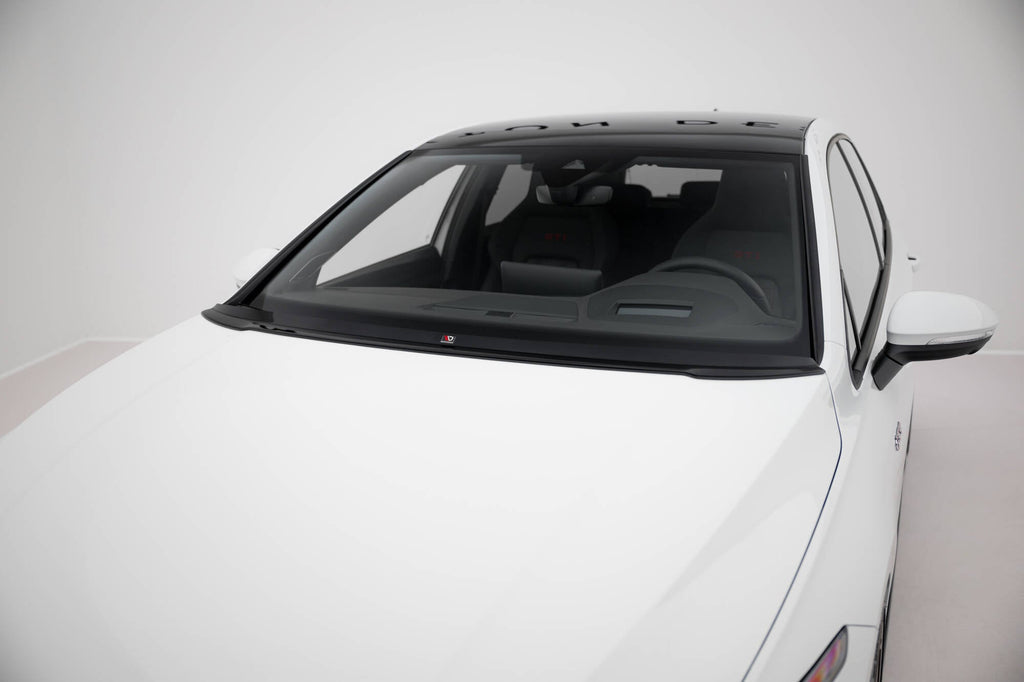 Extensión capó Volkswagen Golf Mk8