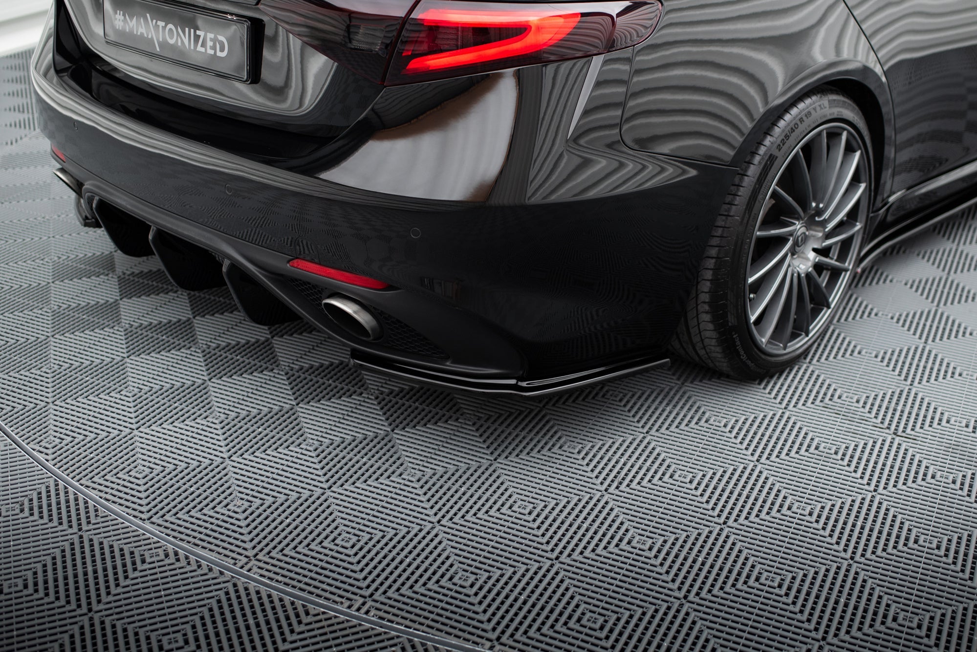 Splitters laterales traseros ALFA ROMEO GIULIA VELOCE