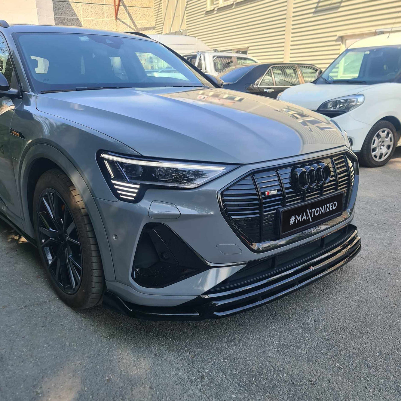 Lip delantero Audi e-Tron S-Line