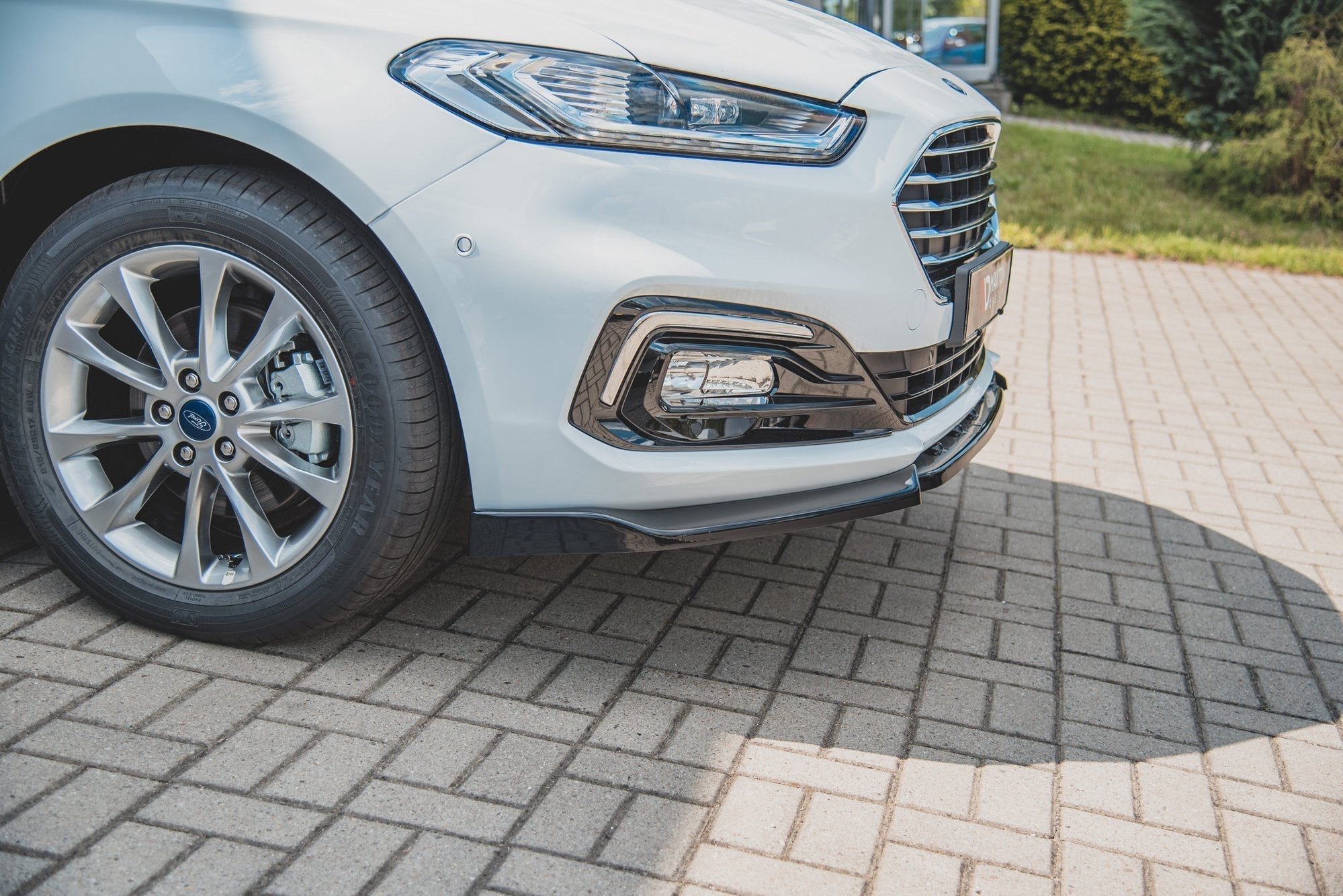 Lip delantero Ford Mondeo Mk5 Facelift