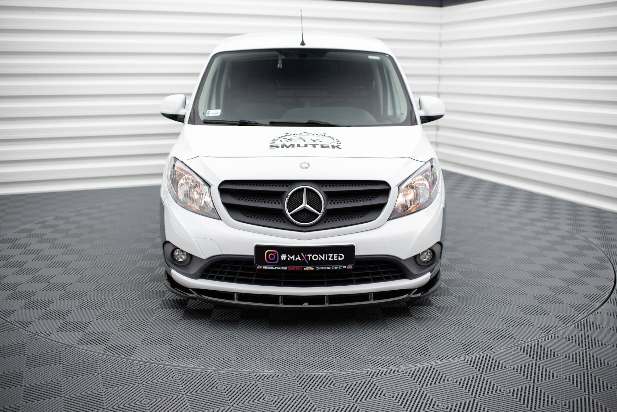 Lip delantero Mercedes-Benz Citan W415