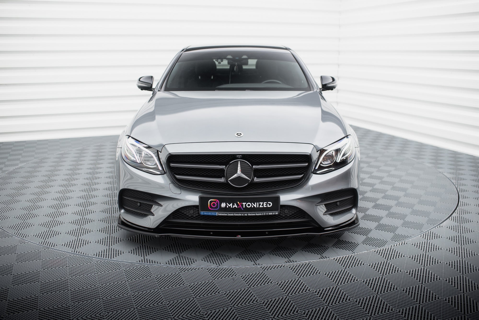 Lip delantero Mercedes-Benz E43 AMG / AMG-Line Berlina / Sedán / Familiar W213 / S213