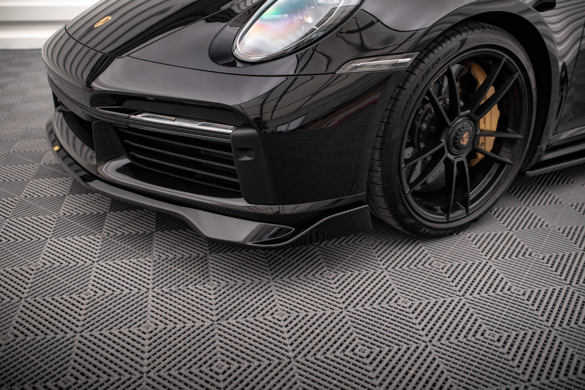 Lip delantero Porsche 911 Turbo S 992