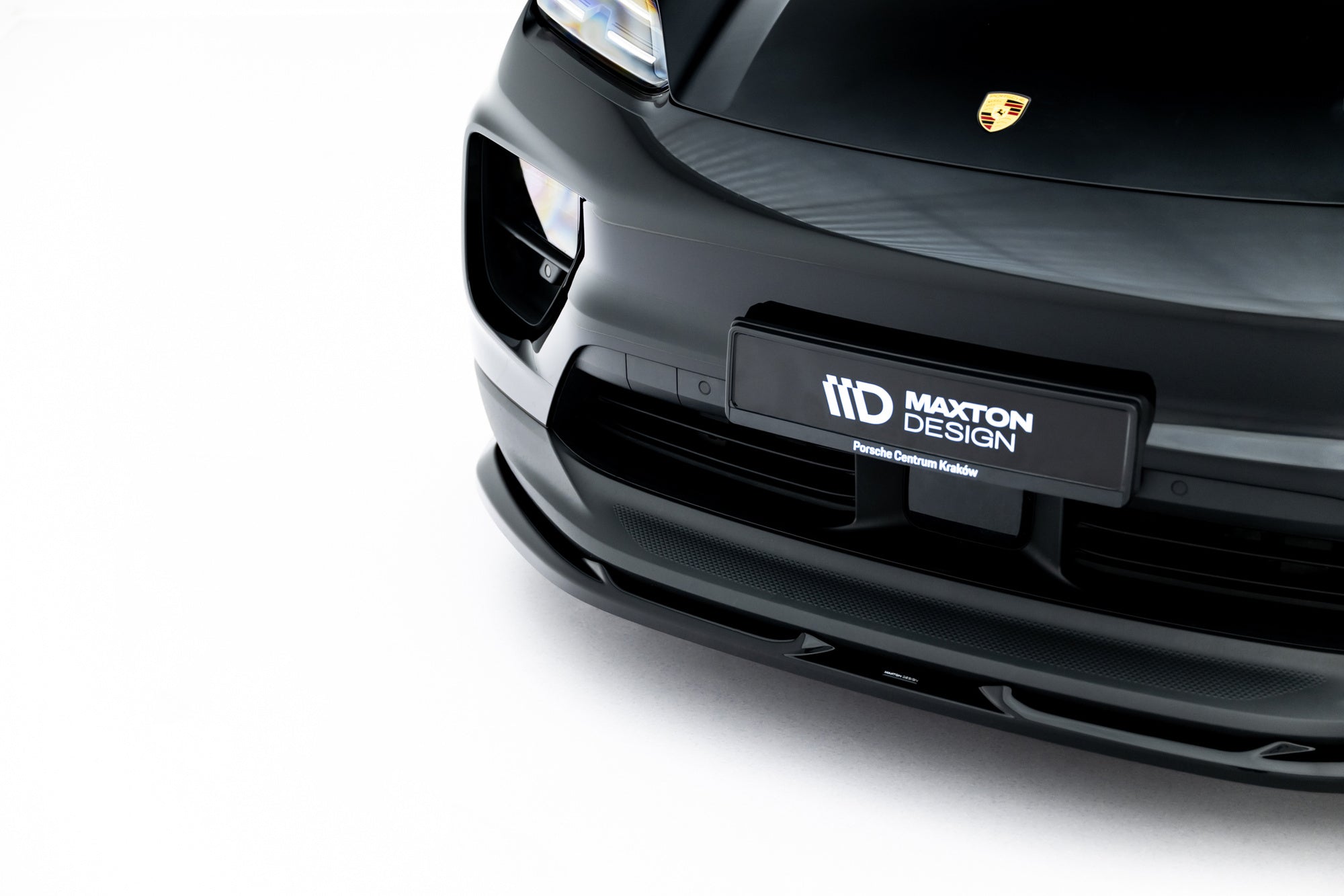 Lip delantero Porsche Macan EV Mk1