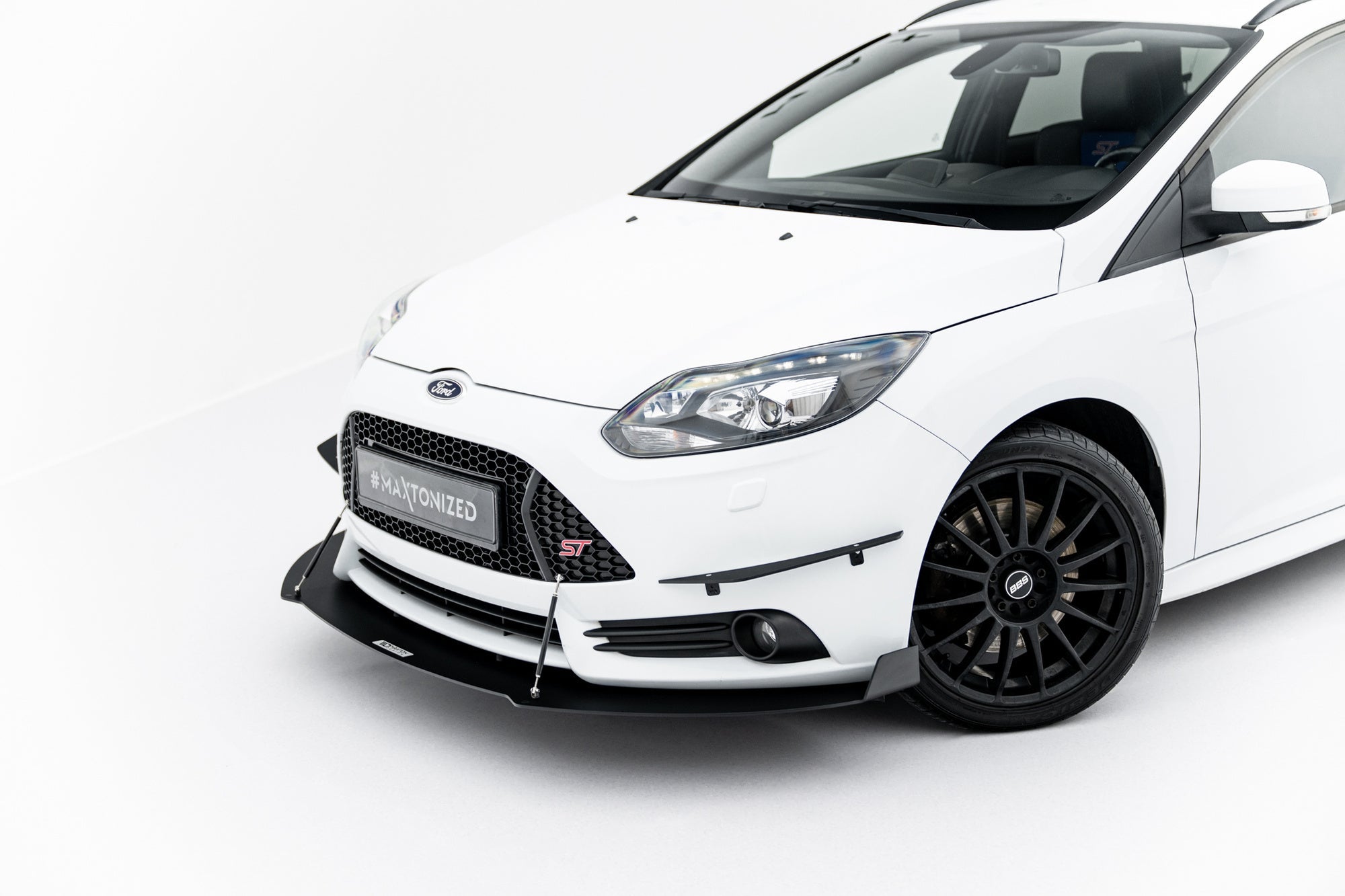 Lip delantero Racing V.2 Ford Focus ST Mk3